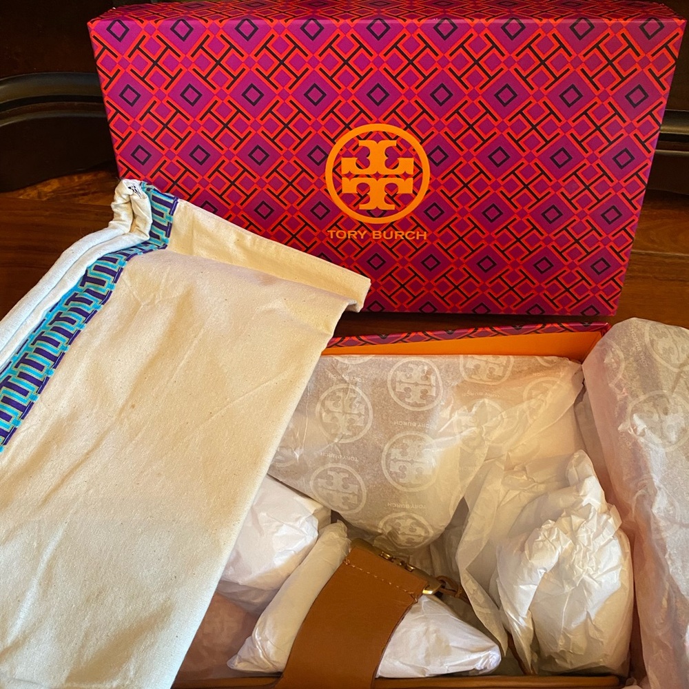 Tory Burch Georgia Sandals - Picture 6 of 6